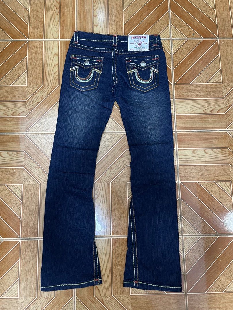 TRUE RELIGION (Category: Jeans) located in Muntinlupa City. Submitted by clarencemirones (Listing ID 1462933541, Image 3). Description: TRUE RELIGION bootcut 29 x 43 9hem like new dm me!.