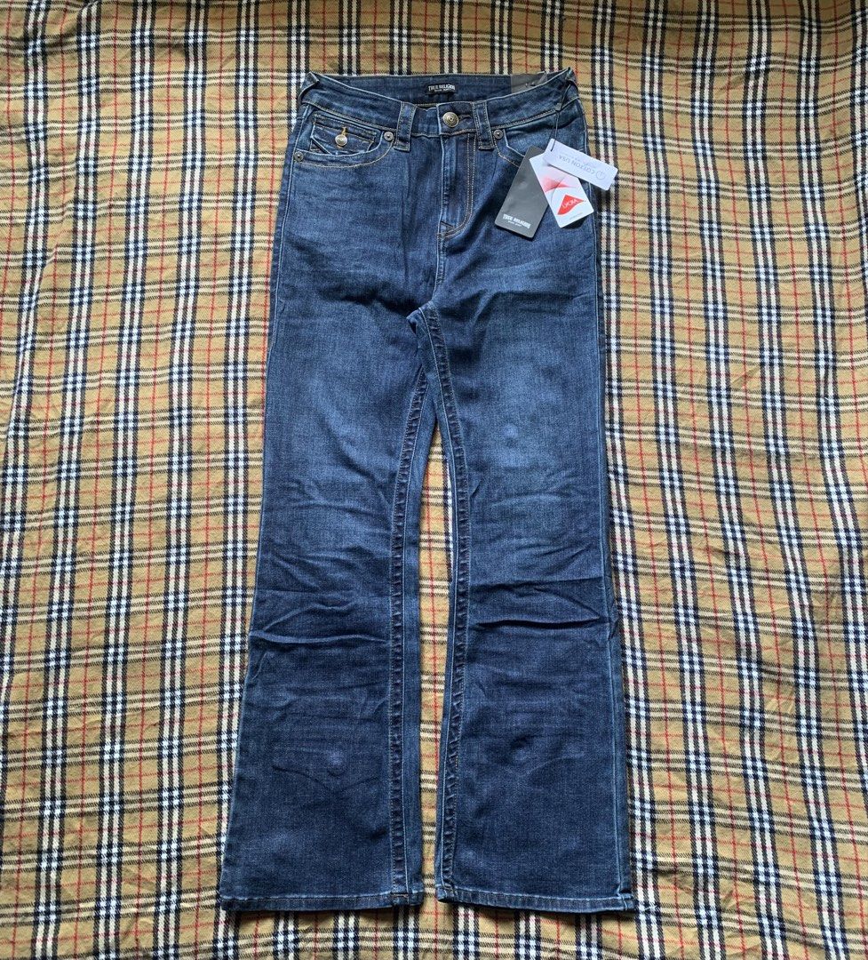 True Religion Flareda Rebecca BRAND NEW (Category: Jeans) located in Claveria. Submitted by plasticcase__ (Listing ID 1462906752, Image 2). Description: .