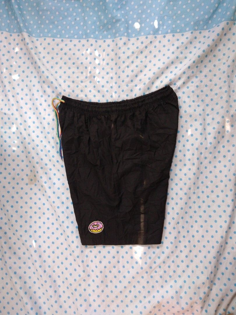 TRYEX Black Shorts with Rainbow Drawstring>dimension 32-36/Length 18 (Category: Shorts) located in San Isidro, Davao Oriental. Submitted by nelthrift30 (Listing ID 1462952824, Image 3). Description: - Brand: TRYEX - Color: Black - Features: Elastic waistband, colorful rainbow drawstring - Detail: Small embroidered logo on lower right leg - Use: Comfortable for lounging or light activity - Condition: Please check photos for details.