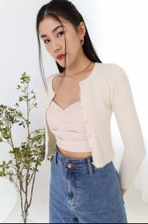 (Category: ) located in . Submitted by clothesslide (Listing ID 1463061420, Image 1). Description: .