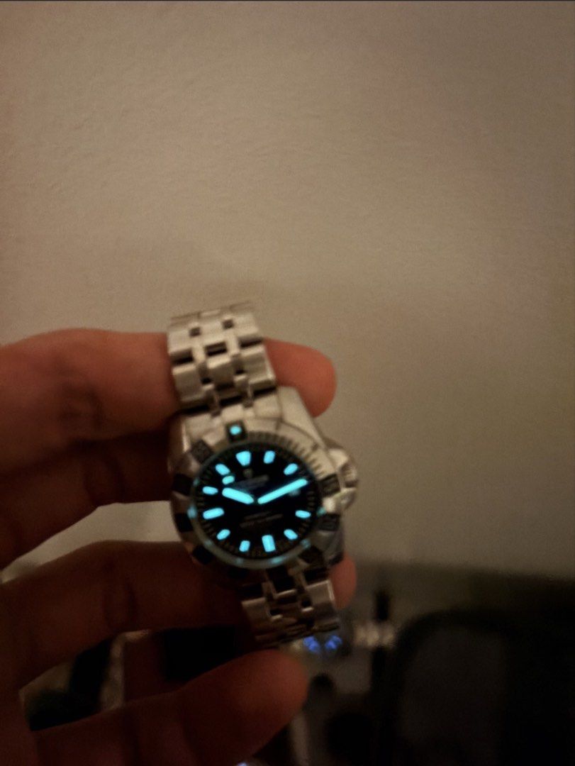 Tudor Hydronaut II automatic Unisex swap breitling (Category: Luxury Watches) located in Caloocan City. Submitted by emjeyah91437 (Listing ID 1462953926, Image 1). Description: Tudor Hydronaut II automatic Unisex swap breitling 31mm crown not included 41mm lug to lug unisex best for thin wrist Original all Watch only Open for authenticate shoulder ng buyer Swap sa breitling only Malolos only meet up LBC COP or LALAMOVE Shipping fee buyer expenses