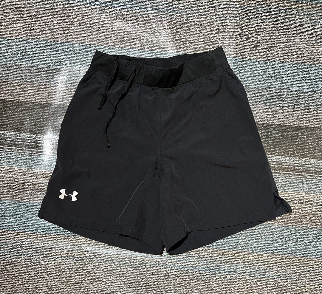 UA Running Short (Category: Shorts) located in Cebu City. Submitted by mark24anth29233 (Listing ID 1463010272, Image 2). Description: Authentic Size: Medium W28-32 L15 Excellent condition No issue.