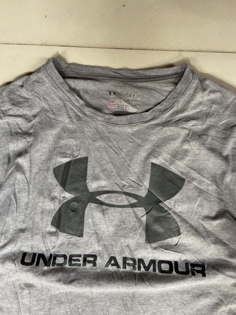 Under Armour Script Logo Heatgear (Category: Tshirts & Polo Shirts ) located in Panabo. Submitted by thrifty.red (Listing ID 1462971949, Image 2). Description: 19x26 s to m Excellent .