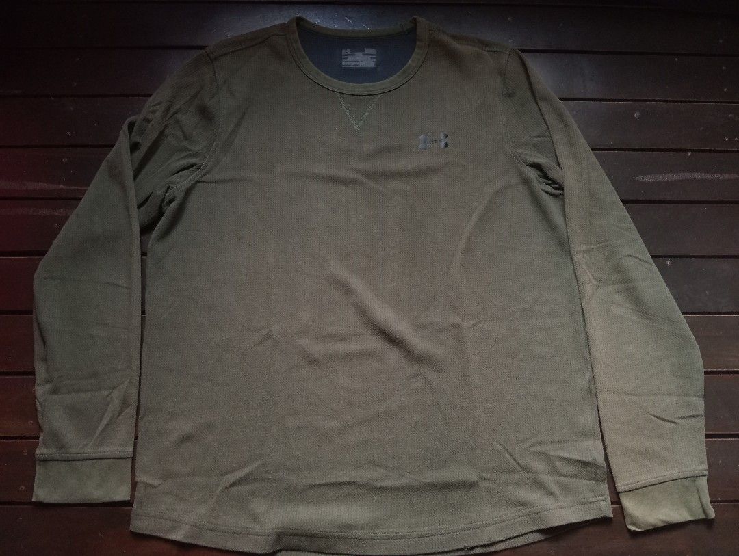 Underarmour Base layer (Category: Activewear) located in Quezon City. Submitted by wet_boots (Listing ID 1463030381, Image 3). Description: 23x26 ₱400.