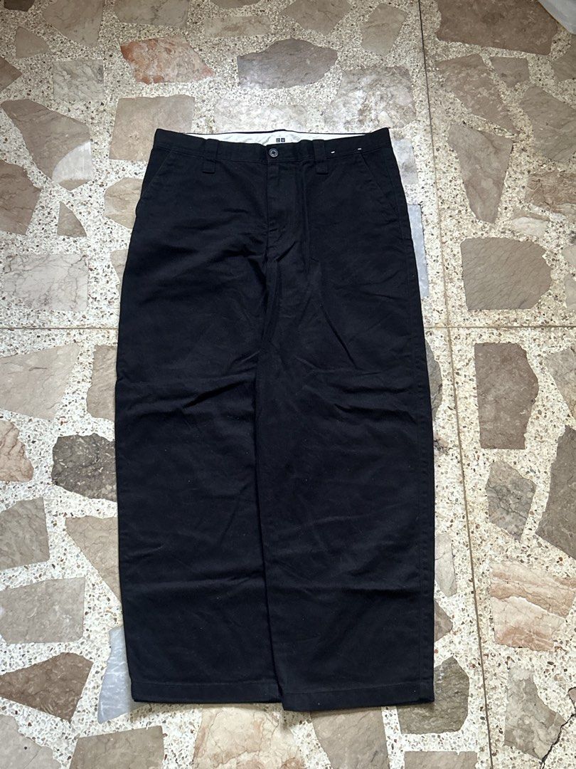 Uniqlo baggy pants (Category: Jeans) located in Davao. Submitted by master.mnd (Listing ID 1462891022, Image 1). Description: As new No issue Cr: 10/10 L42 W36 negotiable .