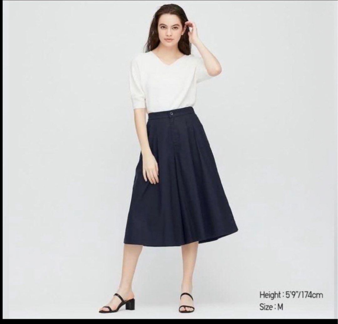 Uniqlo Culottes Linen Pants (Category: Other Bottoms) located in Guagua. Submitted by clothingbyl (Listing ID 1462989288, Image 1). Description: .