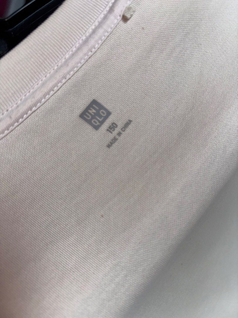 Uniqlo shirt (Category: Shirts) located in Davao. Submitted by mielle_888 (Listing ID 1463115536, Image 2). Description: Uniqlo off white tshirt All pre-loved items will be washed/sanitized prior to shipping .