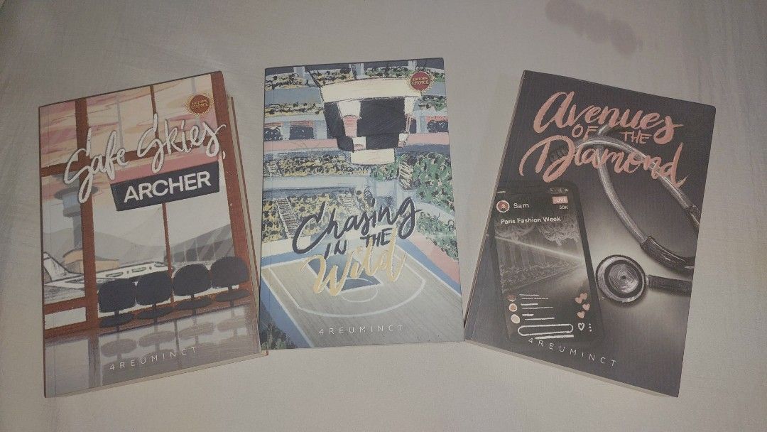 University Series by 4reuminct Premium Collection Bundle (Category: Storybooks) located in Caloocan City. Submitted by mikteeeeaaa (Listing ID 1463048486, Image 1). Description: University Series by 4reuminct Premium Versions - Safe Skies, Archer (w/ TLC Travel Journal Notebook) - Chasing in the Wild - Avenues of the Diamond Inclusions: Assorted official and unofficial merch of the book series Quality: Have only been displayed. Never got to read.