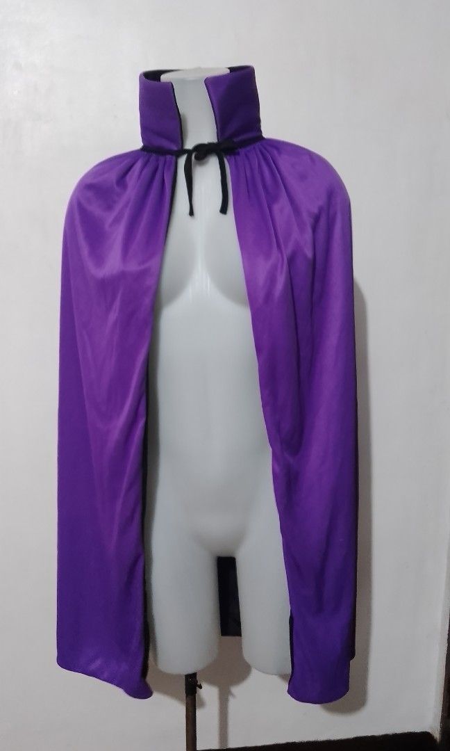 Vampire, Witch And Magician Cloak Unisex (Category: Coats, Jackets and Outerwear) located in Marikina City. Submitted by alexfortu88925 (Listing ID 1462978690, Image 2). Description: Vampire, Witch And Magician Cloak reversible,double sided cloak 33 inches length.