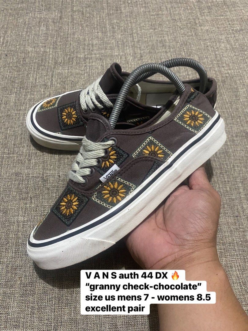Vans Authentic 44 DX "Granny Check-Chocolate" (Category: Sneakers) located in Davao. Submitted by BALONG187 (Listing ID 1462899070, Image 1). Description: - Vans Authentic 44 DX - Colorway: Granny Check-Chocolate - Unique embroidered sunflower patch design - Size: US Men's 7 (equivalent to Women's 8.5) - A really nice pair, don't miss out!.