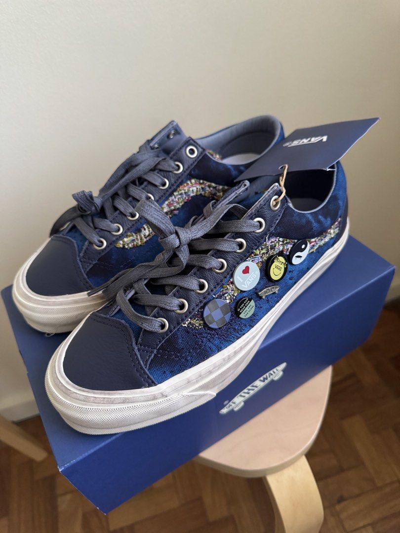 Vans Old Skool Souvenir Pack Navy Blue (Category: Sneakers) located in Quezon City. Submitted by raremountain.19d94e (Listing ID 1462958710, Image 2). Description: Brand new. Add shipping fee. .