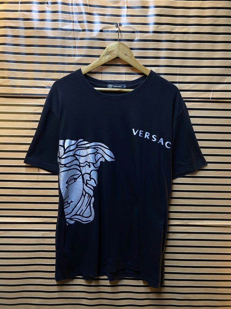 VERSACE “BIG PRINT” TEE (Category: Tshirts & Polo Shirts ) located in Makati City. Submitted by drip.poww (Listing ID 1462958400, Image 1). Description: - Authentic Versace - Color: Black - Size: XL - Dimes: 25x29 - Authentic - Excellent condition - Need wash, fresh from bale - Material: 100% Cotton Please don’t expect too much—these are thrifted (ukay) items. 😊 !!STILL NEGOTIABLE!!.
