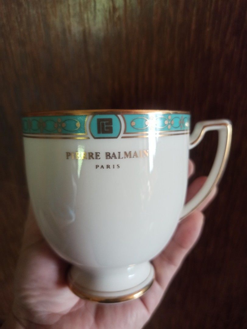 Very nice Pierre Balmain coffee cup tea (Category: Coffee & Tea Tableware) located in Iligan City. Submitted by mei.oredalas (Listing ID 1462962104, Image 3). Description: 9 cm h 8.2 cm d set like new, looks new , smooth, gold intact .