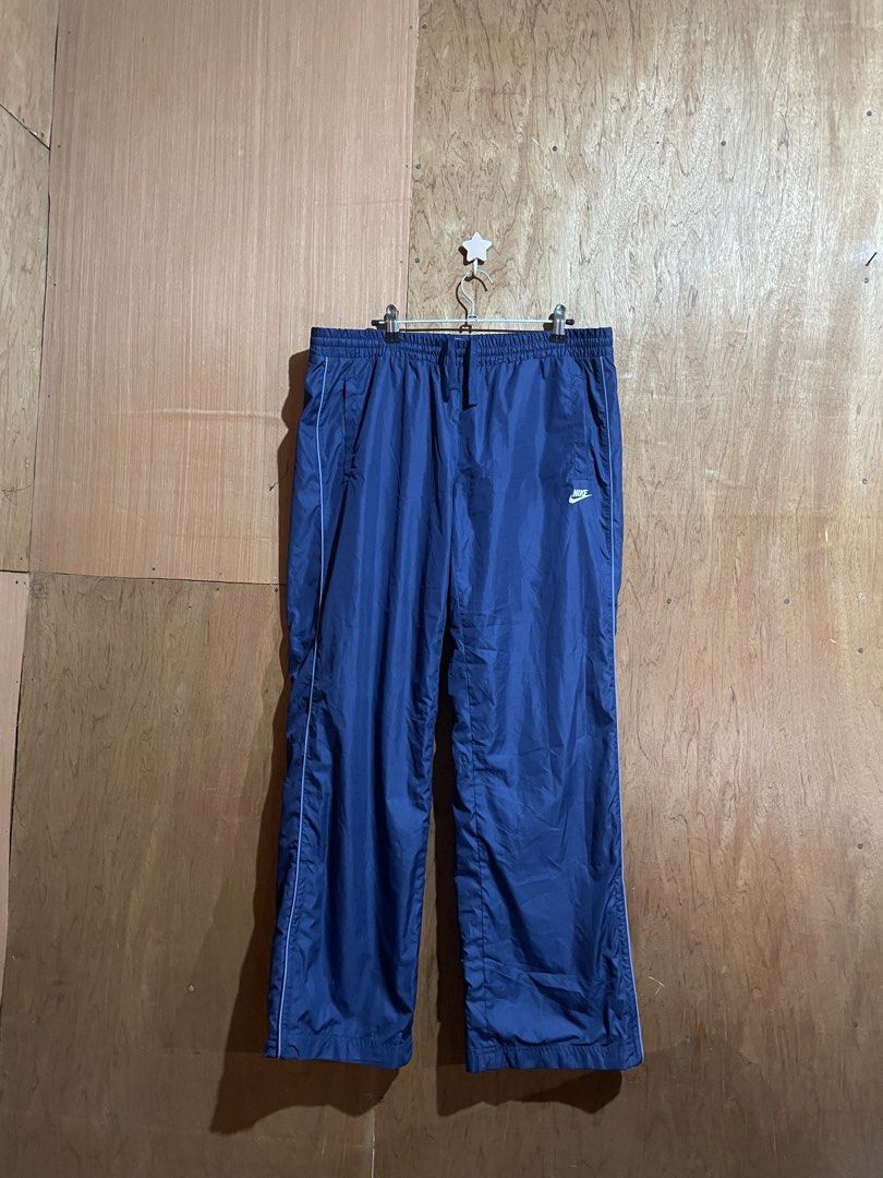 vintage blue Nike nylon track pants (Category: Joggers) located in Cagayan de Oro. Submitted by jhonny_kevz930 (Listing ID 1463024617, Image 2). Description: .