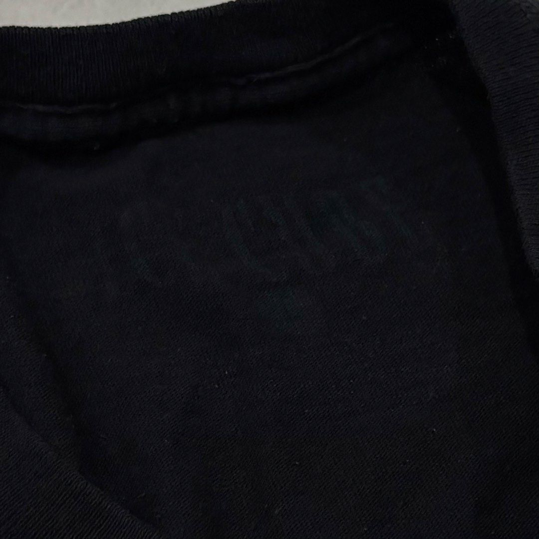 Vintage ice cube shirt (Category: Tshirts & Polo Shirts ) located in Cebu City. Submitted by florianmiral (Listing ID 1462902046, Image 3). Description: Vintage ice cube shirt Excellent condition Large W 21.5 L 28.5.