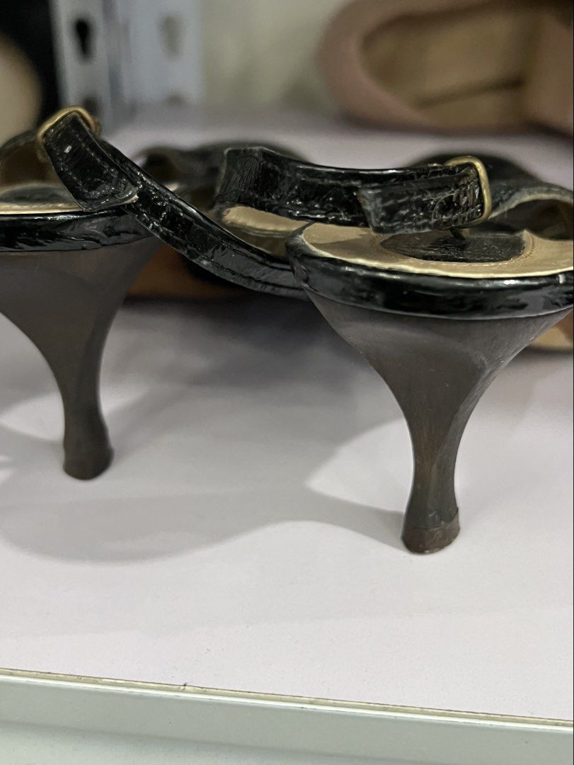 Vintage Janet & Janet (Category: Shoe inserts) located in Bagabag. Submitted by segundavita (Listing ID 1463007634, Image 2). Description: .