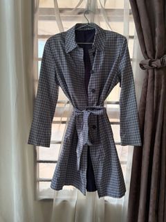 (Category: ) located in . Submitted by chloriswardrobe (Listing ID 1462905518, Image 1). Description: .