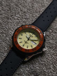 (Kategori: ) berada di . Dikirim oleh timeless23 (ID iklan 1463091522, Gambar 1). Deskripsi: .