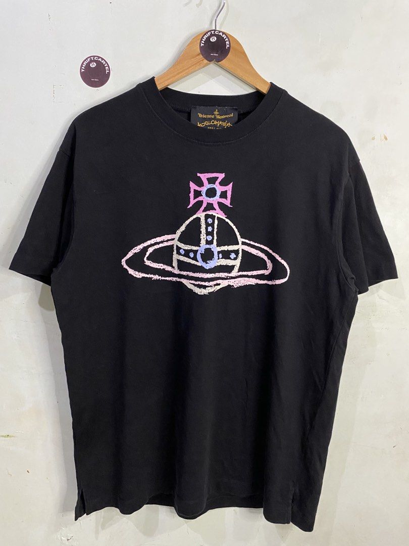VIVIENNE WEST WOOD ORB LOGO (Category: Luxury Apparel) located in Rizal. Submitted by thrift.cartel (Listing ID 1463093203, Image 1). Description: FLAWLESS.