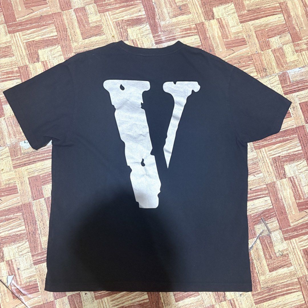 VLONE GRAY SHIRT (Category: Activewear) located in Manila. Submitted by laypartosa (Listing ID 1462972309, Image 1). Description: Selling my VLONE shirts Vlone Big V Logo Tee - Black/Grey with neck tags and wash tags Signs of wear/distress shown in pics RFS: declutter .