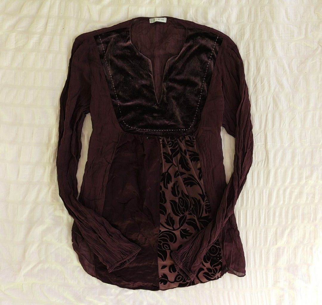 whimsical goth long sleeves self back tie top (Category: Blouses) located in Tarlac. Submitted by yohfinds (Listing ID 1462890034, Image 2). Description: .