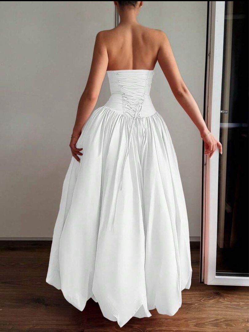 White dress for pre nup (Category: Dresses) located in Quezon City. Submitted by jen_npmcn (Listing ID 1463002008, Image 2). Description: Used once for my pre nup shoot. Nabili ko ng 1500 sa shein. Size M-L .