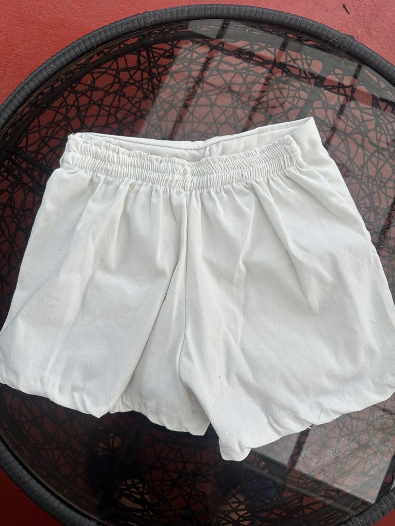 White Elastic Waist Short Skirt (Category: Skirts) located in Manila. Submitted by dandrey.collectives (Listing ID 1463046236, Image 3). Description: - Comfy white short skirt - Ideal for lounging or running errands - Versatile and easy to pair with any top - Classic, simple design.