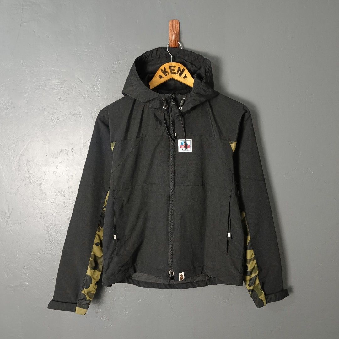 Women's - Bape (Category: Coats, Jackets and Outerwear) located in Bacolod City. Submitted by drop.ph (Listing ID 1462963989, Image 2). Description: Bape - Mountain Sports Jacket Authentic *Oversized *Size XS - 19x22, 23 Back *Excellent *No flaws *Price: 1,800php *Add SF if outside Bacolod City .