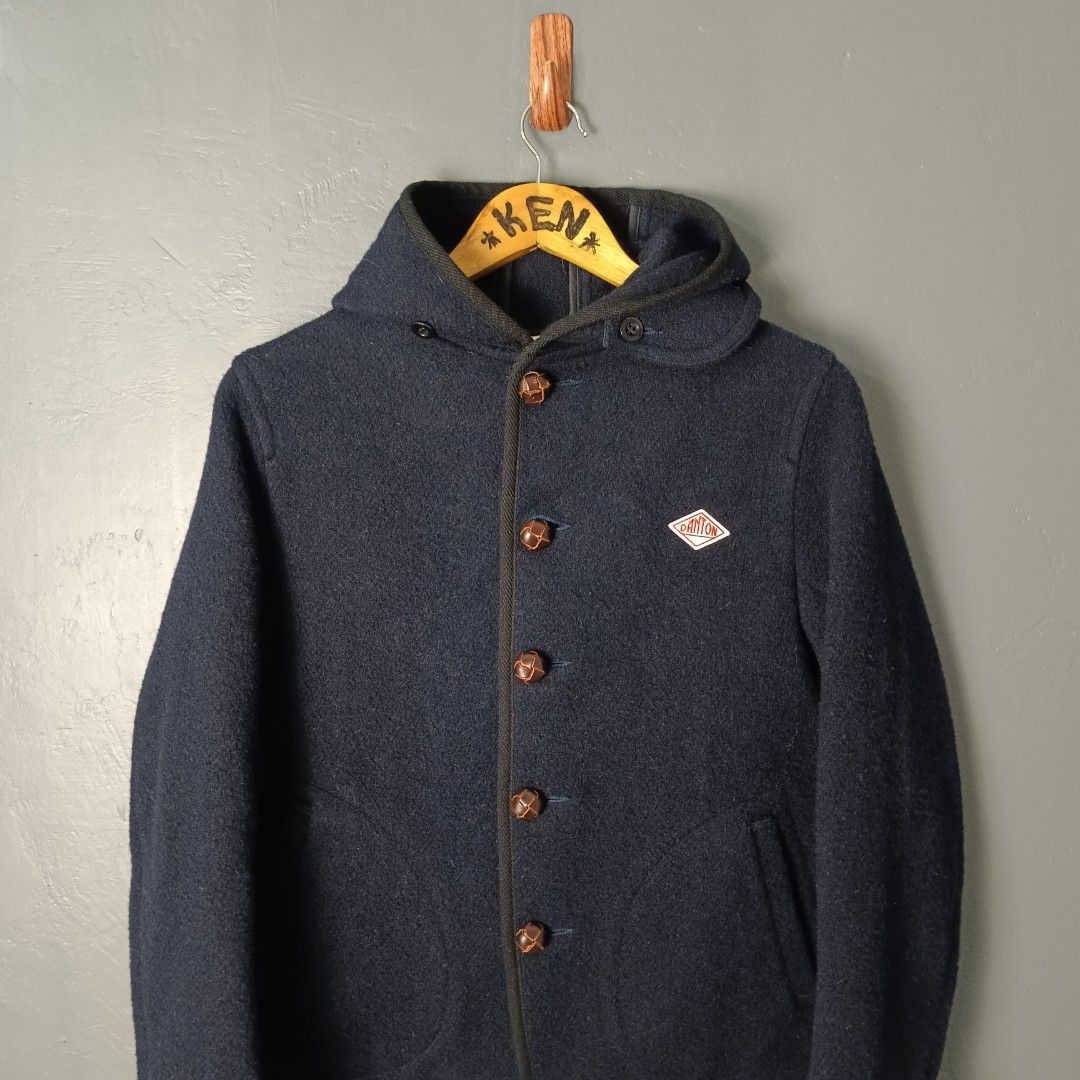 Women's - Danton (Category: Coats, Jackets and Outerwear) located in Bacolod City. Submitted by drop.ph (Listing ID 1462986384, Image 1). Description: Danton - Wool Mossa Jacket Authentic *Navy *Size S - 18.5x24.5 *Excellent *No Flaws *Price: 2,000php *Add SF if outside Bacolod City.