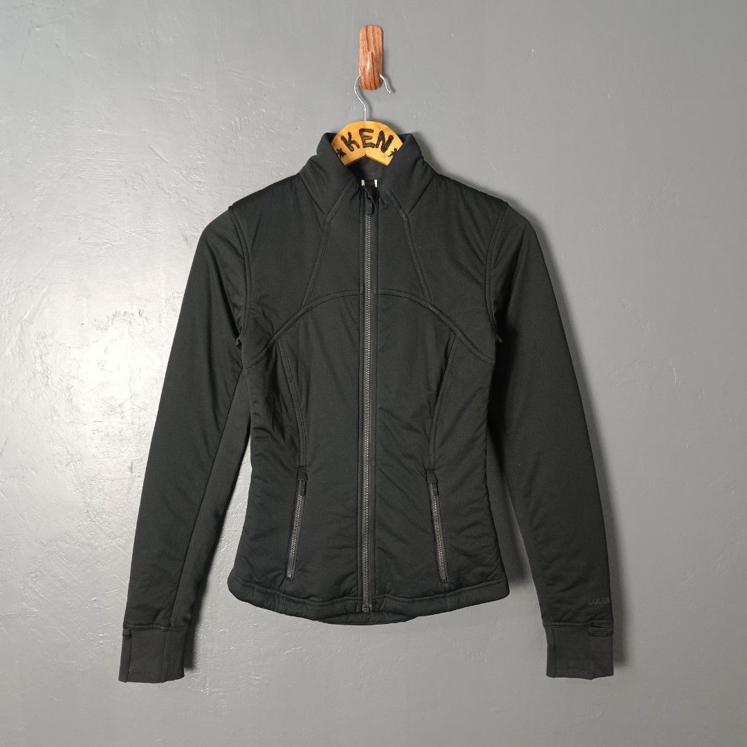 Women's - Lululemon (Category: Coats, Jackets and Outerwear) located in Bacolod City. Submitted by drop.ph (Listing ID 1462944661, Image 2). Description: Lululemon - Dynamic Movement Jacket Authentic *Fits XXS - 14.5x22.5 *Excellent *No flaws *Price: 1,000php *Add SF if outside Bacolod City .