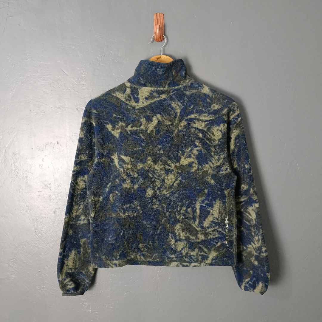 Women's - Nike ACG (Category: Coats, Jackets and Outerwear) located in Bacolod City. Submitted by drop.ph (Listing ID 1462978713, Image 3). Description: Nike ACG - Wolf-Tree Half Zip *Size XS - 18x21 *Excellent *No Flaws *Price: 1,500php *Add SF if outside Bacolod City .