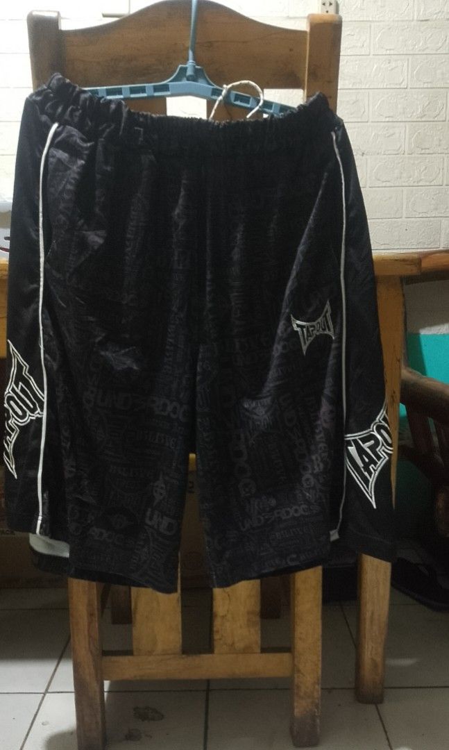 Women's Cotton Underwear (Category: Shorts) located in Davao. Submitted by mrsuavenz (Listing ID 1463069342, Image 1). Description: - Made from comfortable cotton - Soft and breathable fabric - Features an elastic waistband for a snug fit - Ideal for everyday wear - Available in multiple sizes.