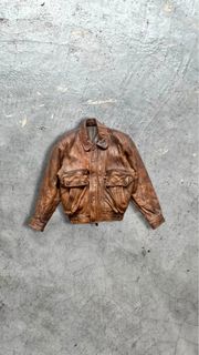 (Category: ) located in . Submitted by breakingoods.preloved (Listing ID 1462986748, Image 1). Description: .