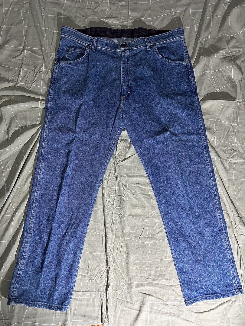 Wrangler Regular Fit 40x29 (Category: Jeans) located in Manila. Submitted by c0le166 (Listing ID 1463075336, Image 1). Description: .