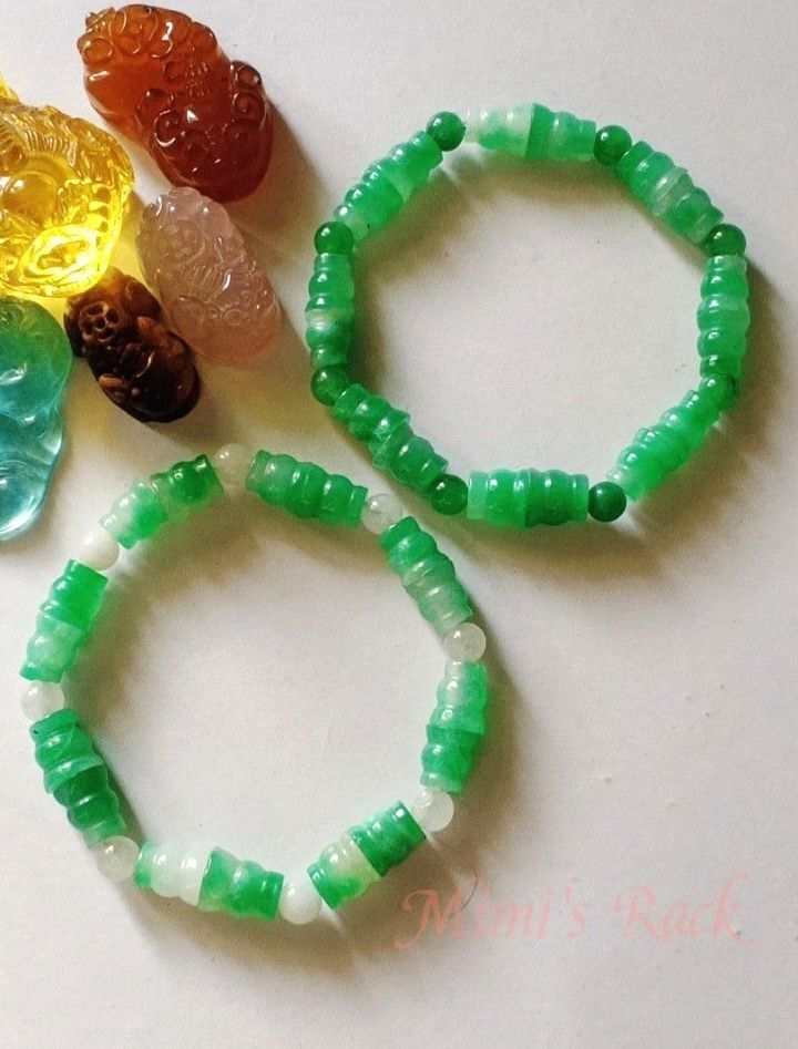 Xiuyan Jade Hulu Bracelet (Category: Bracelets) located in Taguig. Submitted by mimisrack (Listing ID 1463117361, Image 2). Description: 💚A charming Xiuyan jade bracelet featuring traditional hulu (gourd) shaped beads, a symbol of blessings, abundance, and protection. -Made with green and white Xiuyan jade hulu beads -Beautiful combination of soft white and vibrant green tones -Suitable for everyday wear, collection, gifting, or Feng Shui enthus