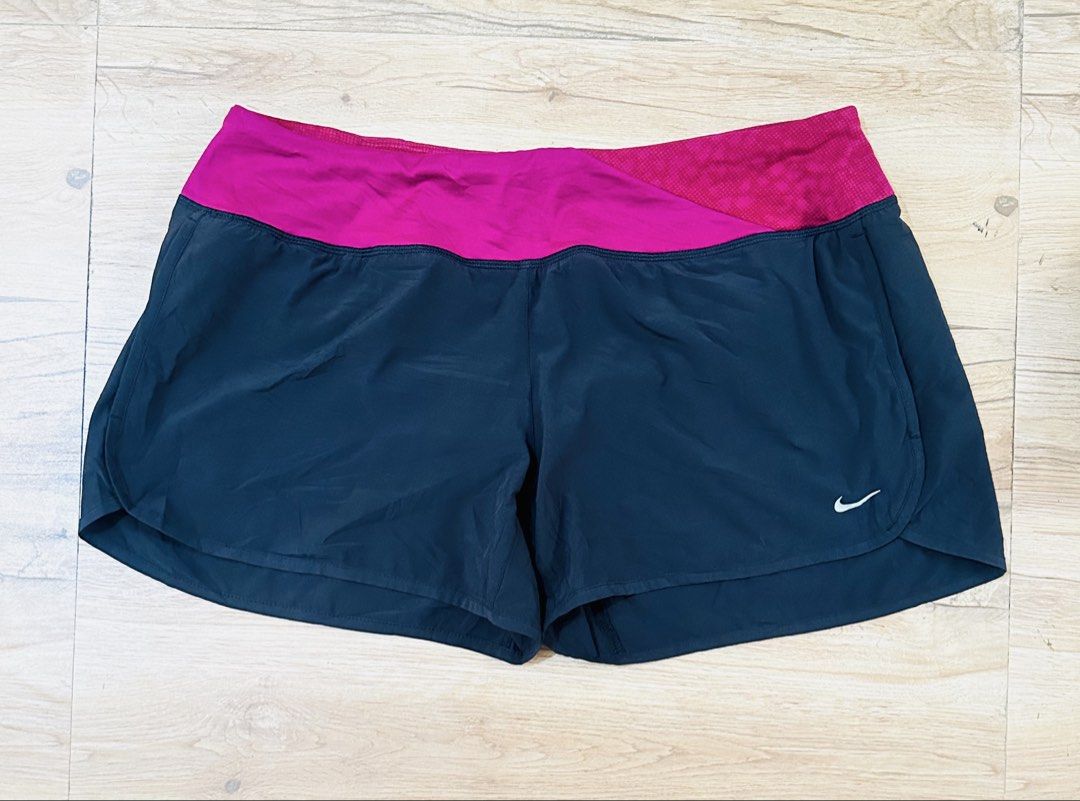 (XL) Nike Running Short (Category: Activewear) located in Marilao. Submitted by mermaidswimwear (Listing ID 1462939834, Image 1). Description: XL With inner panty With drawstrings Plus sf.