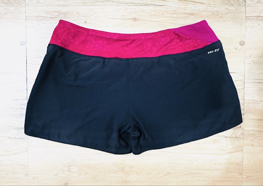 (XL) Nike Running Short (Category: Activewear) located in Marilao. Submitted by mermaidswimwear (Listing ID 1462939834, Image 2). Description: XL With inner panty With drawstrings Plus sf.