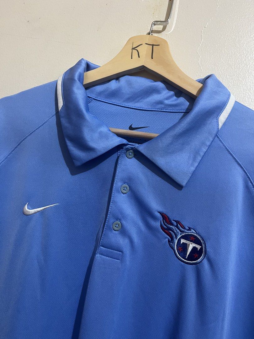 y2k nike warmer shirt (Category: Tshirts & Polo Shirts ) located in Manila. Submitted by kian_chavez (Listing ID 1463050437, Image 2). Description: no issue xl-2xl.