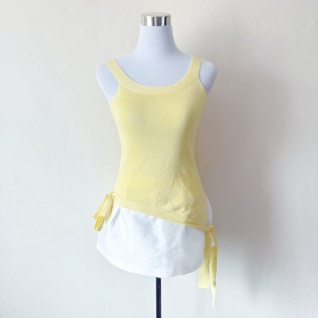 Yellow Asymmetrical Hem Knit Top (Category: Others Tops) located in Antipolo. Submitted by rosywardrobe (Listing ID 1463072139, Image 1). Description: 🎀 MAKE READING A HABIT 🎀 • No order form, no reservation! • Strictly 1 day reservation • Payment first before order processing • No return, No exchange • Don’t make an offer if you’re not 100% sure • No shipping every weekends — PAYMENT CHANNELS — • GCash • Gotyme • Maya • BDO • BPI • Unionbank —