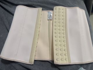 （分類：）位於 。 由 camiheartz 提交（商品編號 1462991022，圖片 1）。簡介： 。