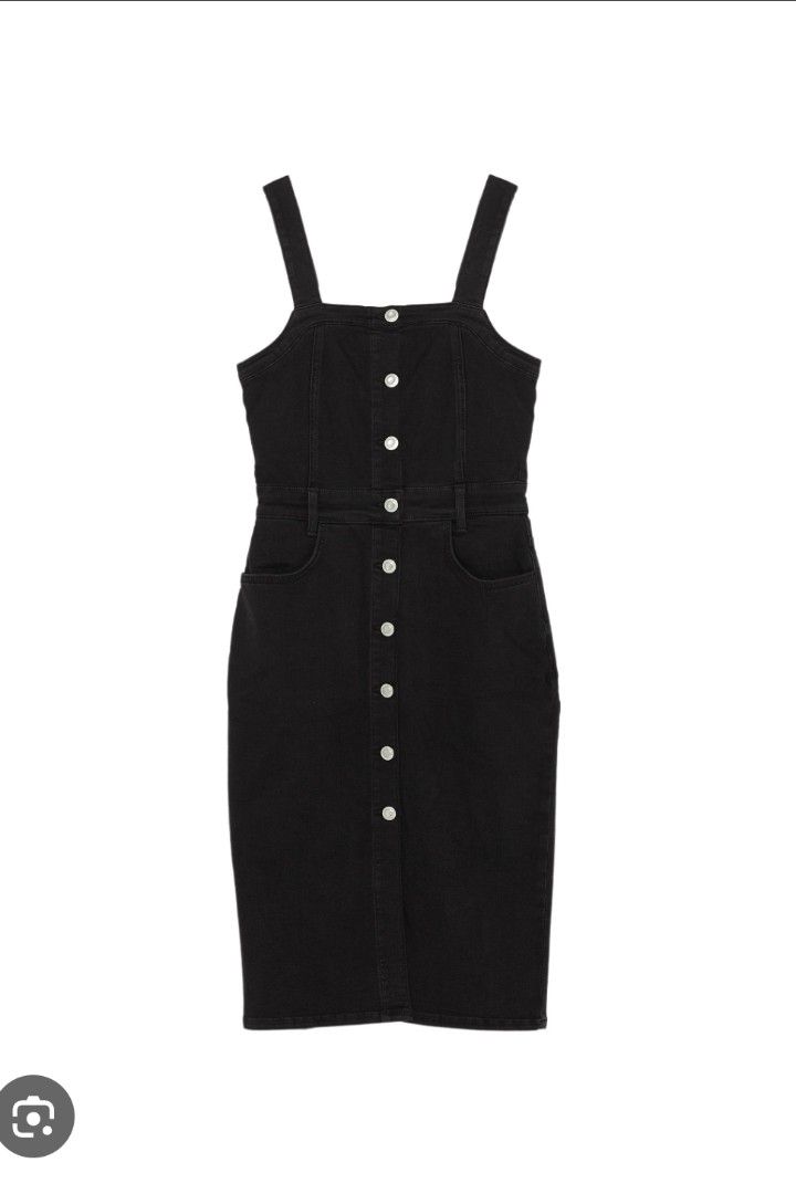 ZARA - BUTTON-UP SHIFT DENIM DRESS (Category: Dresses) located in Manila. Submitted by kk_gu.uniclothing.wear (Listing ID 1463016765, Image 1). Description: ZARA - BUTTON-UP SHIFT DENIM DRESS Size - Small W - 14" L - 38" Price : 400+sf MOP: GCash Courier — J&T Location: Santo Tomas, Pampanga Reminders: 🙅‍♀️ STRICTLY NO CANCELLATION. 🙅‍♀️ NO RETURN/EXCHANGE/REFUND..
