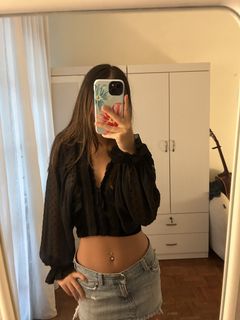 (Category: ) located in . Submitted by lj.closet2 (Listing ID 1462953745, Image 1). Description: .