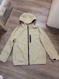 （分類：）位於 。 由 fiercedog.bde9fa 提交（商品編號 1462894927，圖片 1）。簡介： 。