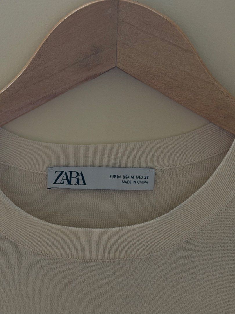 ZARA KNIT STRIPES PULLOVER (Category: Longsleeves) located in Lucena. Submitted by alvic27 (Listing ID 1463027015, Image 2). Description: .