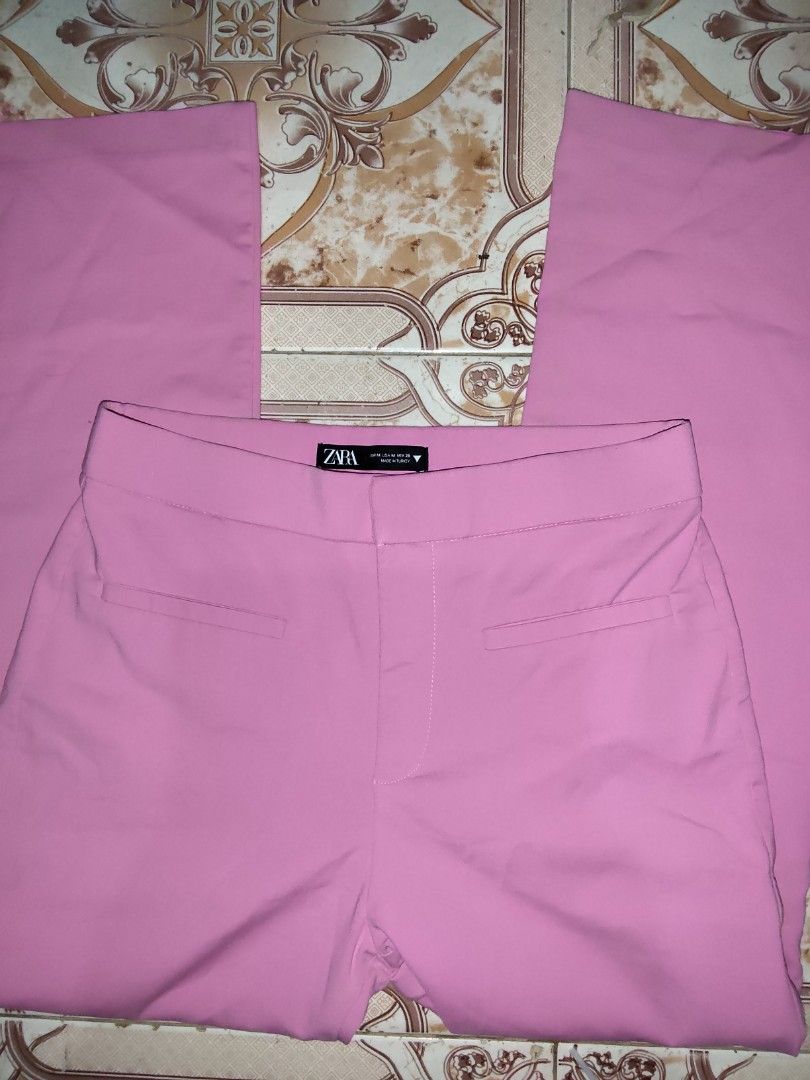 ZARA Pink Flare Leg Pants (Category: Other Bottoms) located in Manila. Submitted by chocobutternut_ (Listing ID 1463071131, Image 3). Description: - Zara pink flare leg pants - High-waisted style - Comfortable fit - Versatile for dressing up or down - Made in Turkey.