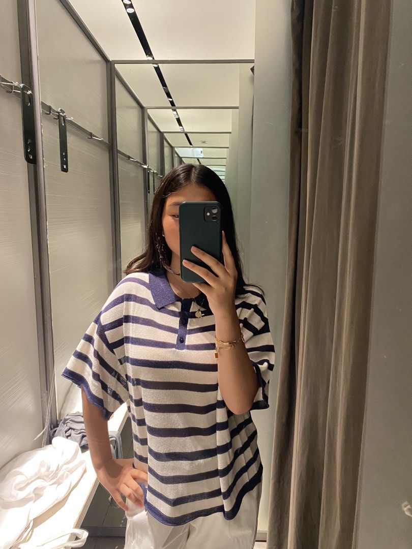 Zara Striped Navy Blue Knitted Top (Category: Shirts) located in Paranaque City. Submitted by lilybso (Listing ID 1462951035, Image 1). Description: - only used twice, just needs ironing - knit material - bought for around 2,000 iirc.
