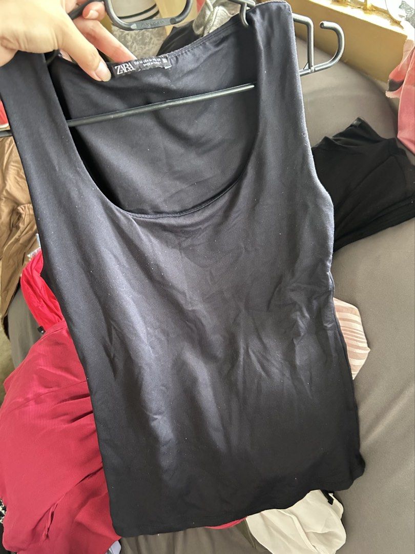 Zara top (Category: Sleeveless) located in Alaminos. Submitted by angelsnoow (Listing ID 1462928205, Image 3). Description: .