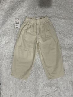 (Category: ) located in . Submitted by zntinycloset (Listing ID 1463100565, Image 1). Description: .