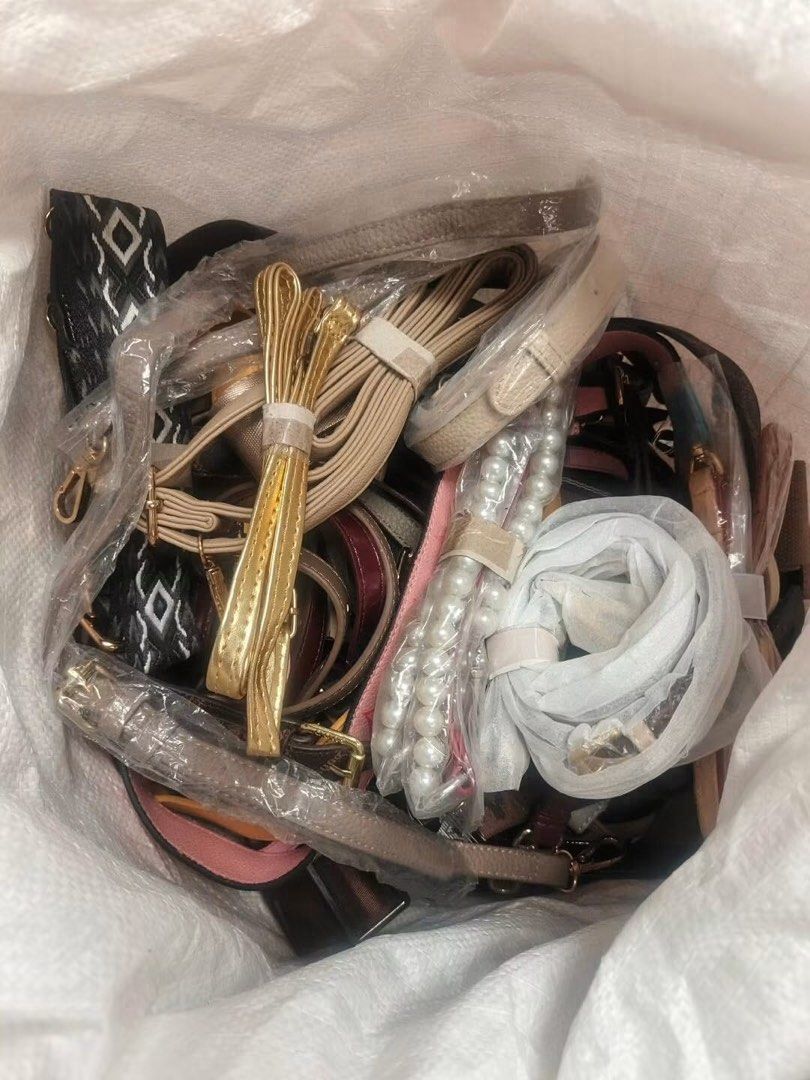 100pcs bag of sling (Category: Other Accessories) located in San Pedro. Submitted by m.c.s.shop (Listing ID 1463155737, Image 1). Description: may mga branded at almost brandnew.