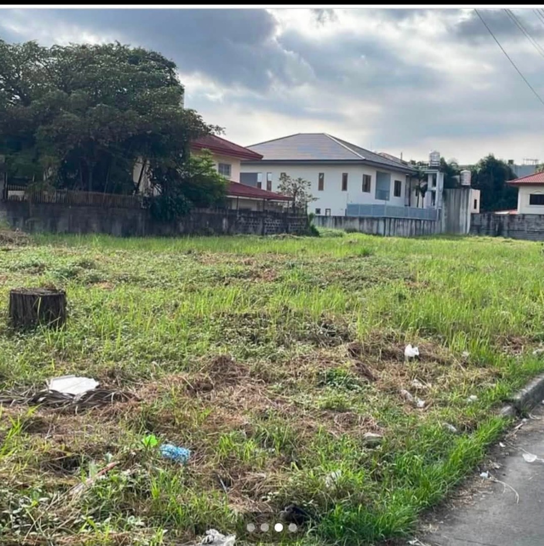 (Category: ) located in . Submitted by rmvlistings (Listing ID 1463202369, Image 1). Description: .